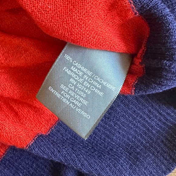 SI-IAE (Anthropologie) abstract asymmetrical 100% cashmere sweater - Picture 3 of 5